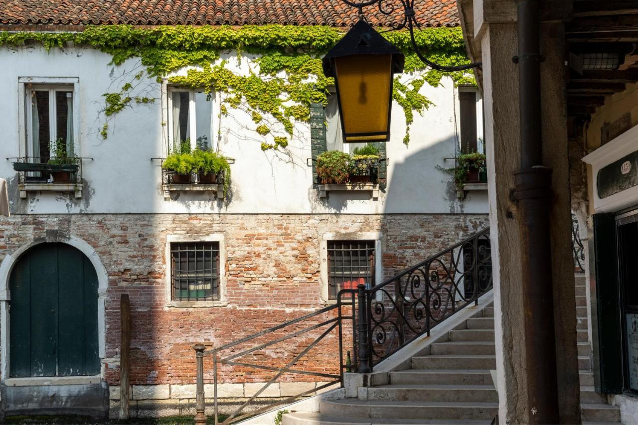 San Giacomo Pied-A-Terre House By Wonderful Italy ヴェネツィア エクステリア 写真